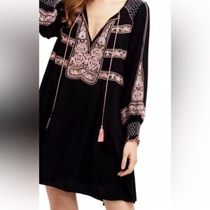 Free People Wind Willow Embroidered Mini Dress Black LS Wm XS Boho Oversize Fit